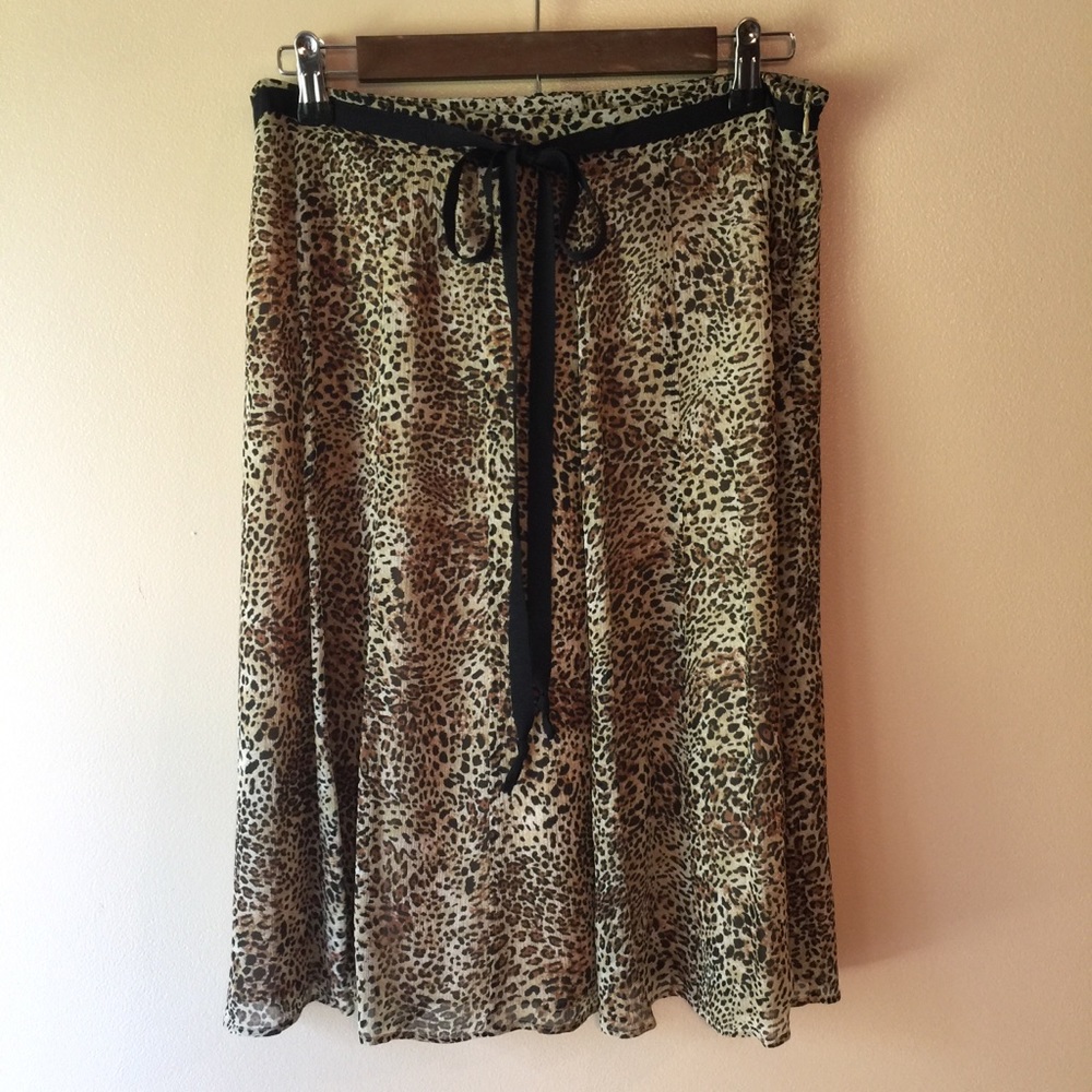 JohnPaulRichard Leopard Print Silk Skirt